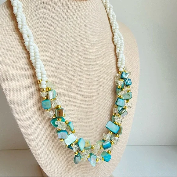 White glass seed bead and aqua dyed shell chunk necklace with goldtone spacers - Picture 8 of 10